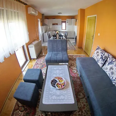 Apartman Nikolic Ostanak kod kuće Trebinje